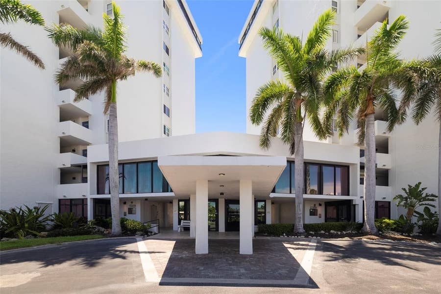 Property photo for 19 WHISPERING SANDS DRIVE, #201, Sarasota, FL