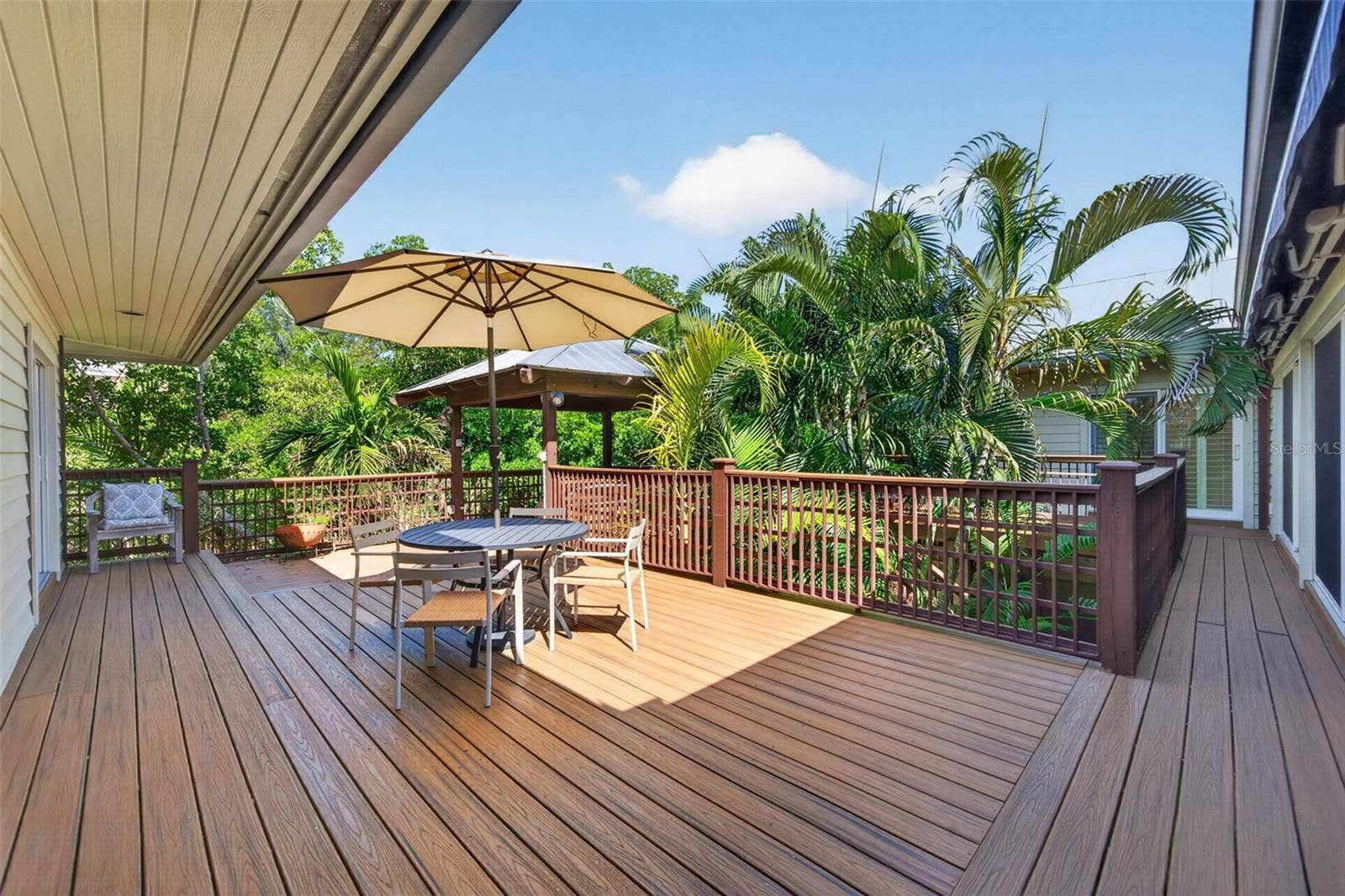 677 LANDS END DRIVE, Longboat Key, FL 34228 677 LANDS END DRIVE, Longboat Key, FL 34228