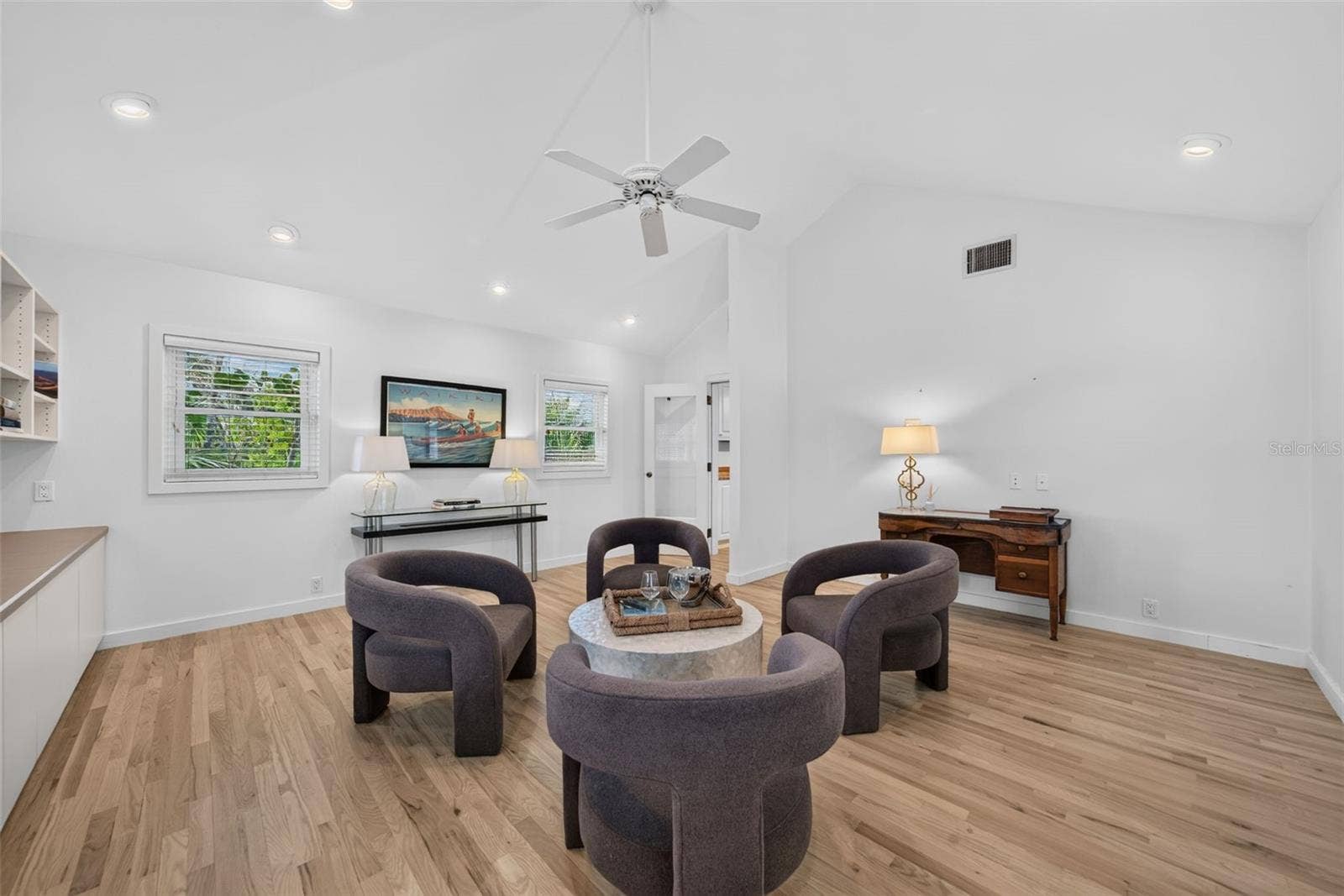 677 LANDS END DRIVE, Longboat Key, FL 34228 677 LANDS END DRIVE, Longboat Key, FL 34228