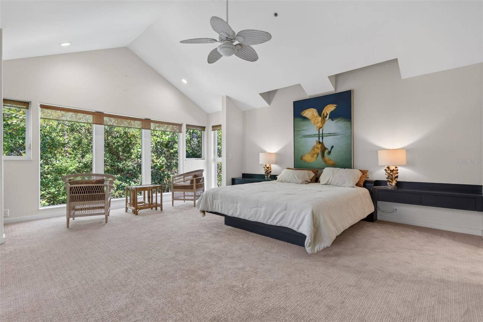 677 LANDS END DRIVE, Longboat Key, FL 34228 677 LANDS END DRIVE, Longboat Key, FL 34228