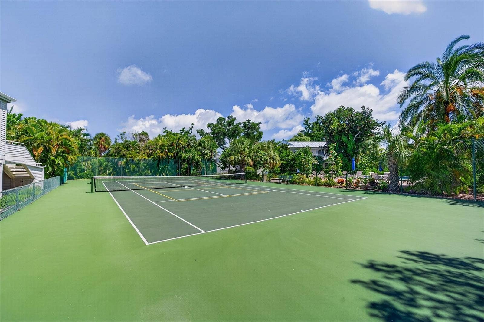 677 LANDS END DRIVE, Longboat Key, FL 34228 677 LANDS END DRIVE, Longboat Key, FL 34228