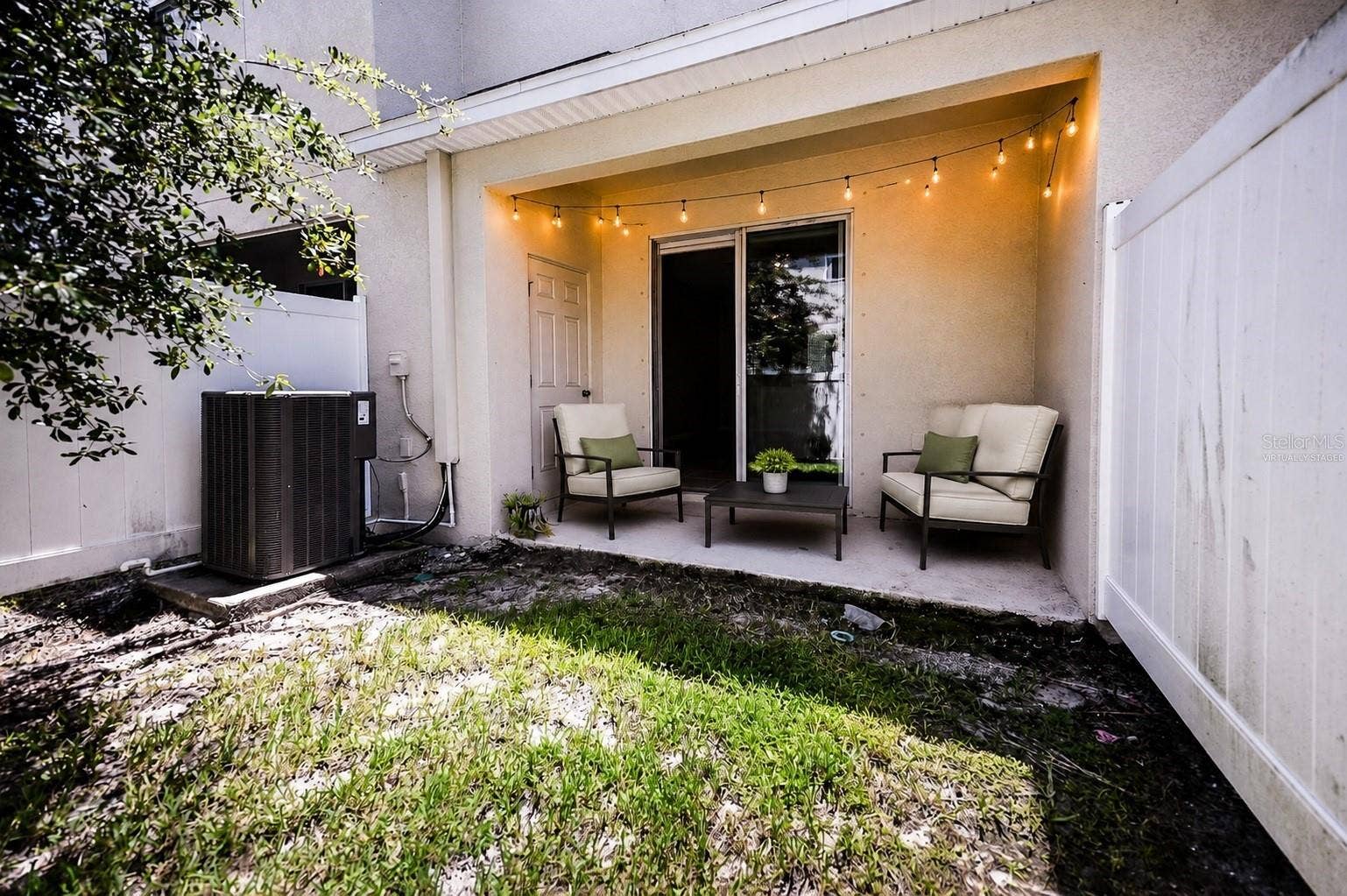 6130 FAIRMONT LANE, Palmetto, FL 34221 Virtually Staged Back Patio