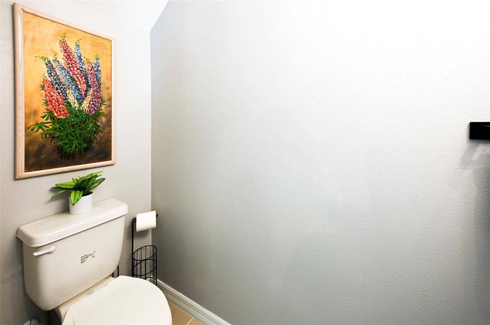 6130 FAIRMONT LANE, Palmetto, FL 34221 Powder Bathroom