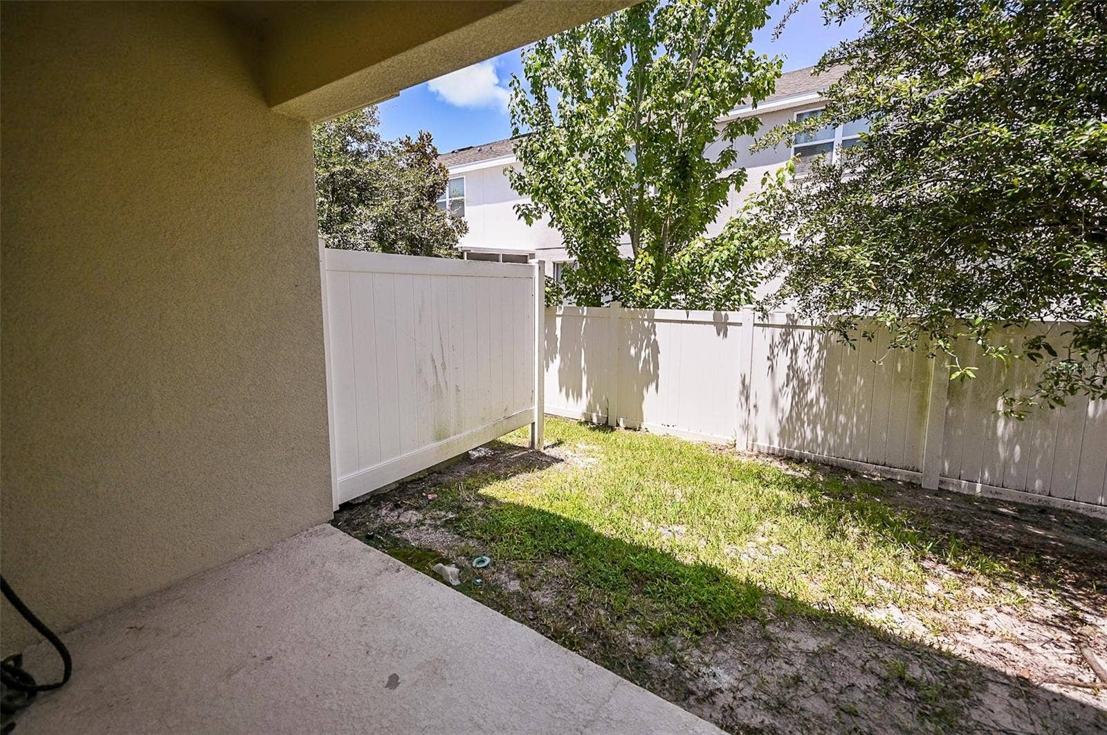 6130 FAIRMONT LANE, Palmetto, FL 34221 Covered Paito