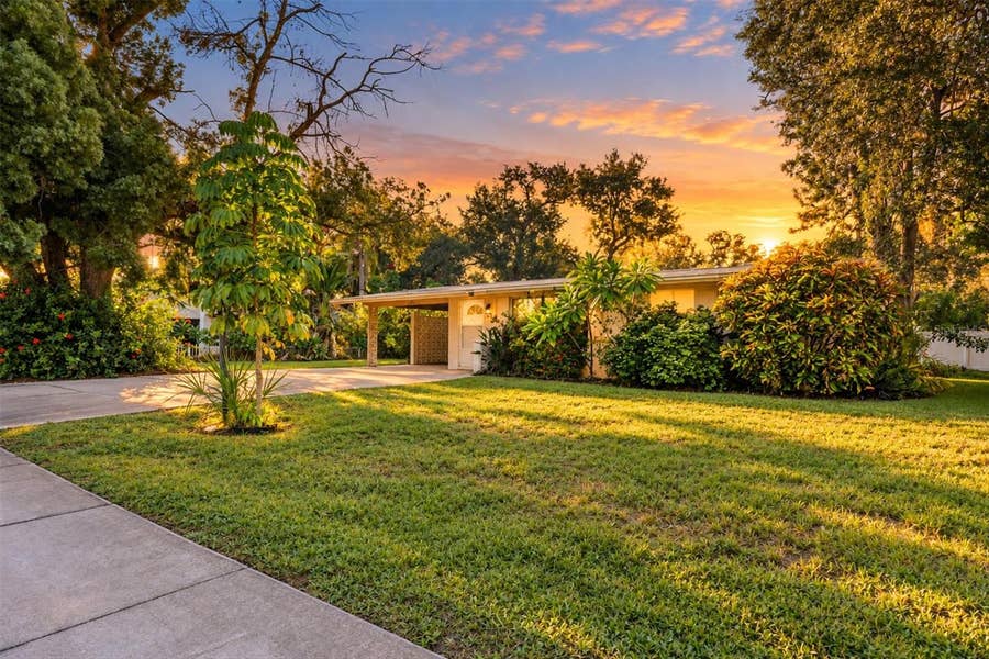 Property photo for 260 SHAMROCK DRIVE, Venice, FL
