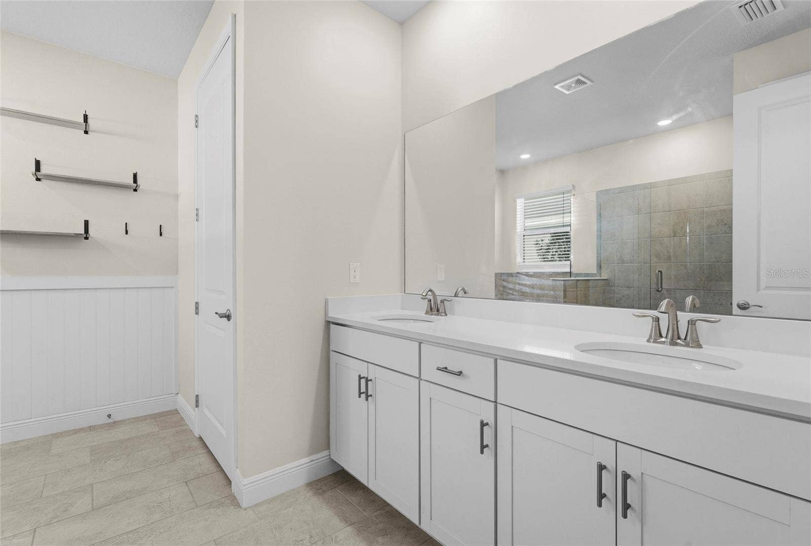 18030 TAVERNSIDE TRAIL, Bradenton, FL 34211 18030 TAVERNSIDE TRAIL, Bradenton, FL 34211