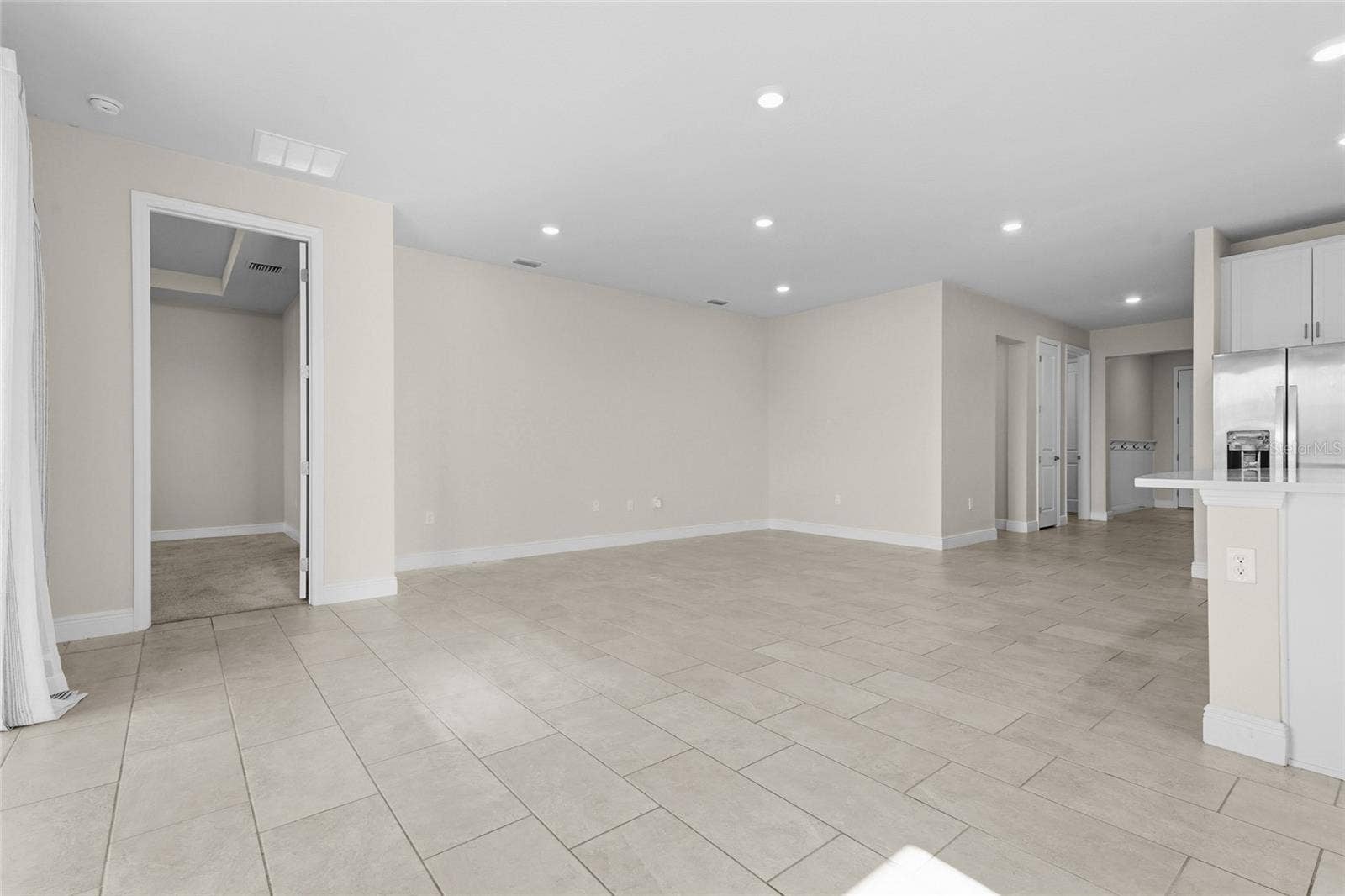 18030 TAVERNSIDE TRAIL, Bradenton, FL 34211 Living area