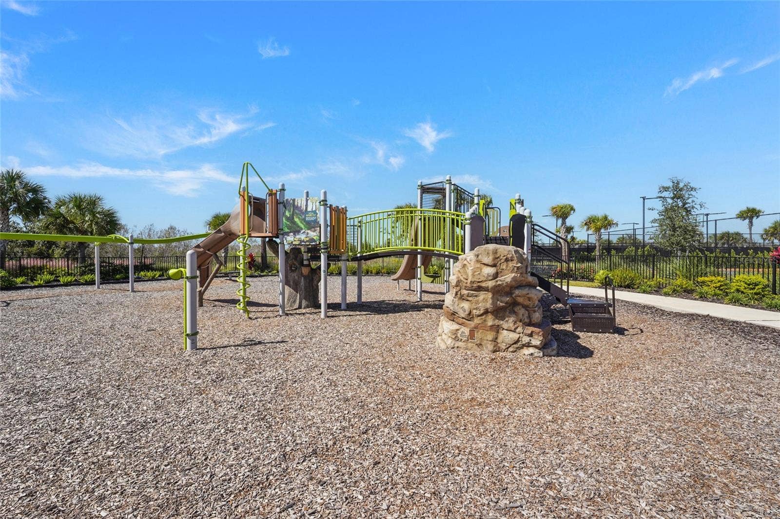 18030 TAVERNSIDE TRAIL, Bradenton, FL 34211 18030 TAVERNSIDE TRAIL, Bradenton, FL 34211