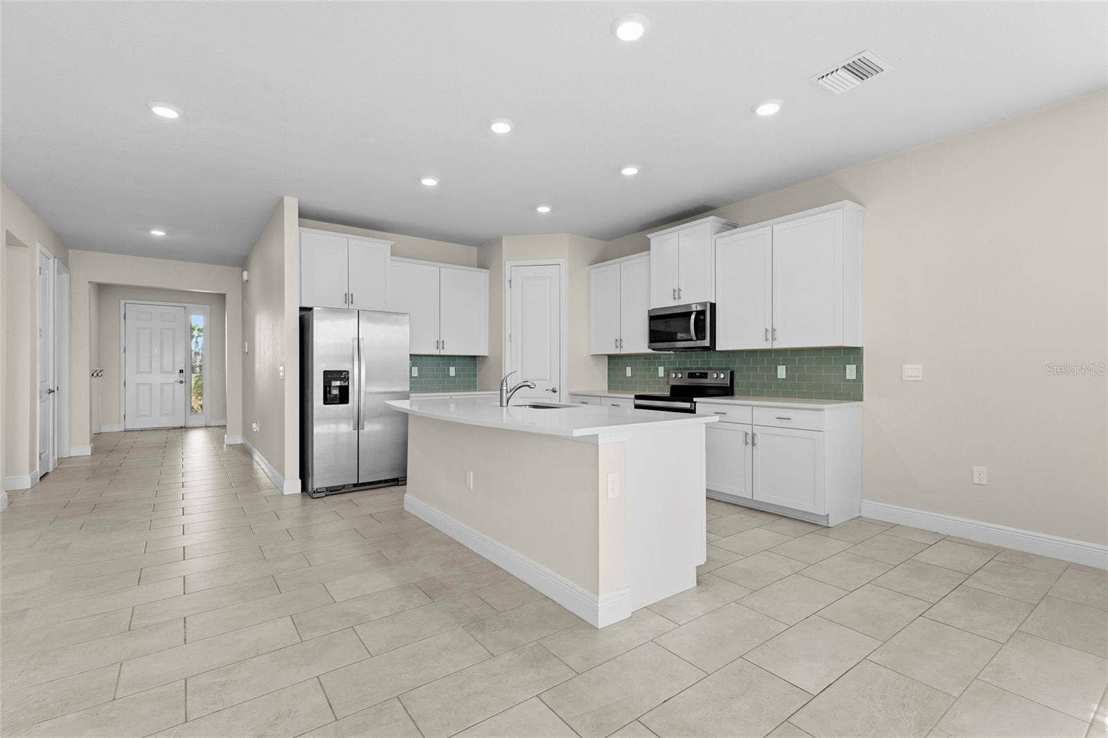 18030 TAVERNSIDE TRAIL, Bradenton, FL 34211 Kitchen