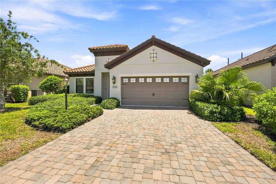 Property photo for 26764 WEISKOPF DRIVE, Englewood, FL