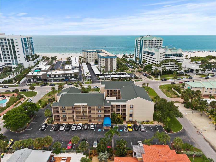 Property photo for 845 BENJAMIN FRANKLIN DRIVE, #101, Sarasota, FL