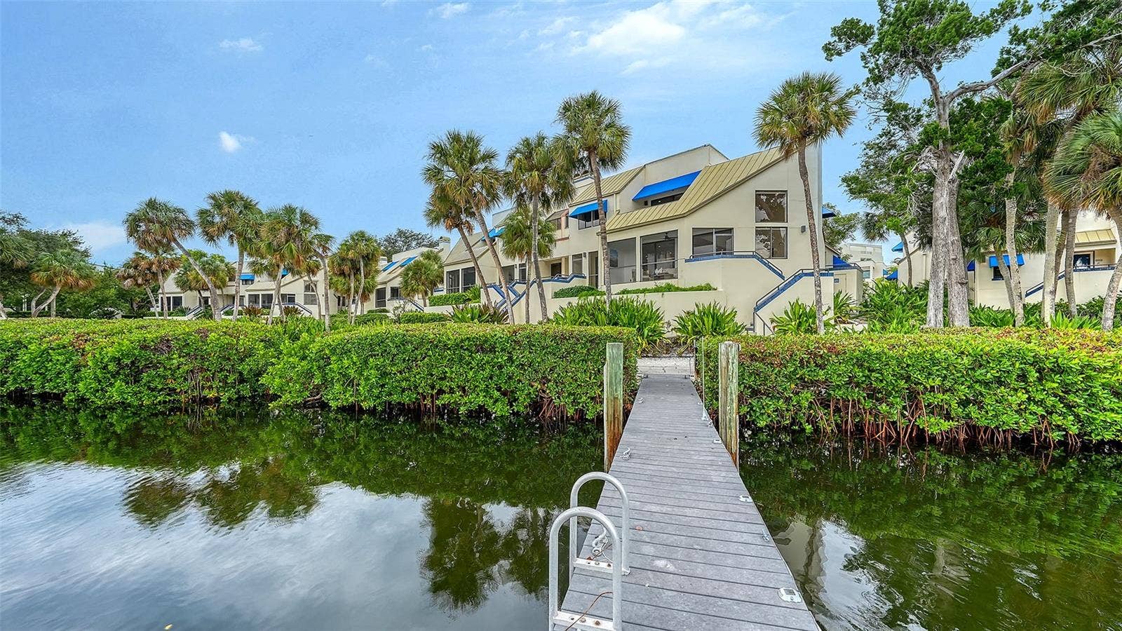 1916 HARBOURSIDE DRIVE, #804, Longboat Key, FL 34228