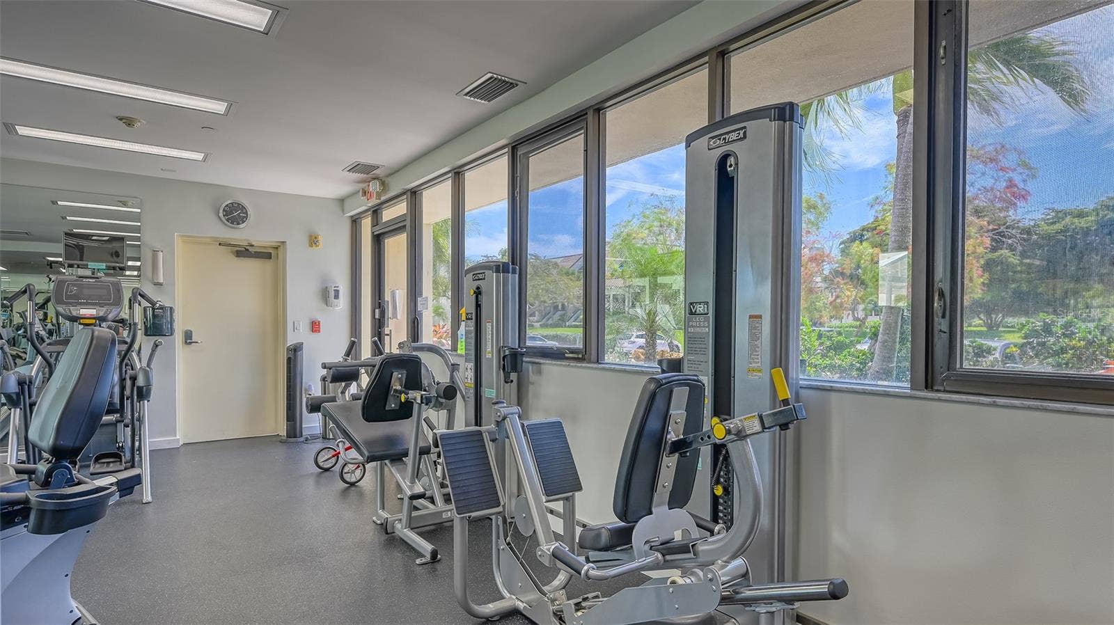 1916 HARBOURSIDE DRIVE, #804, Longboat Key, FL 34228