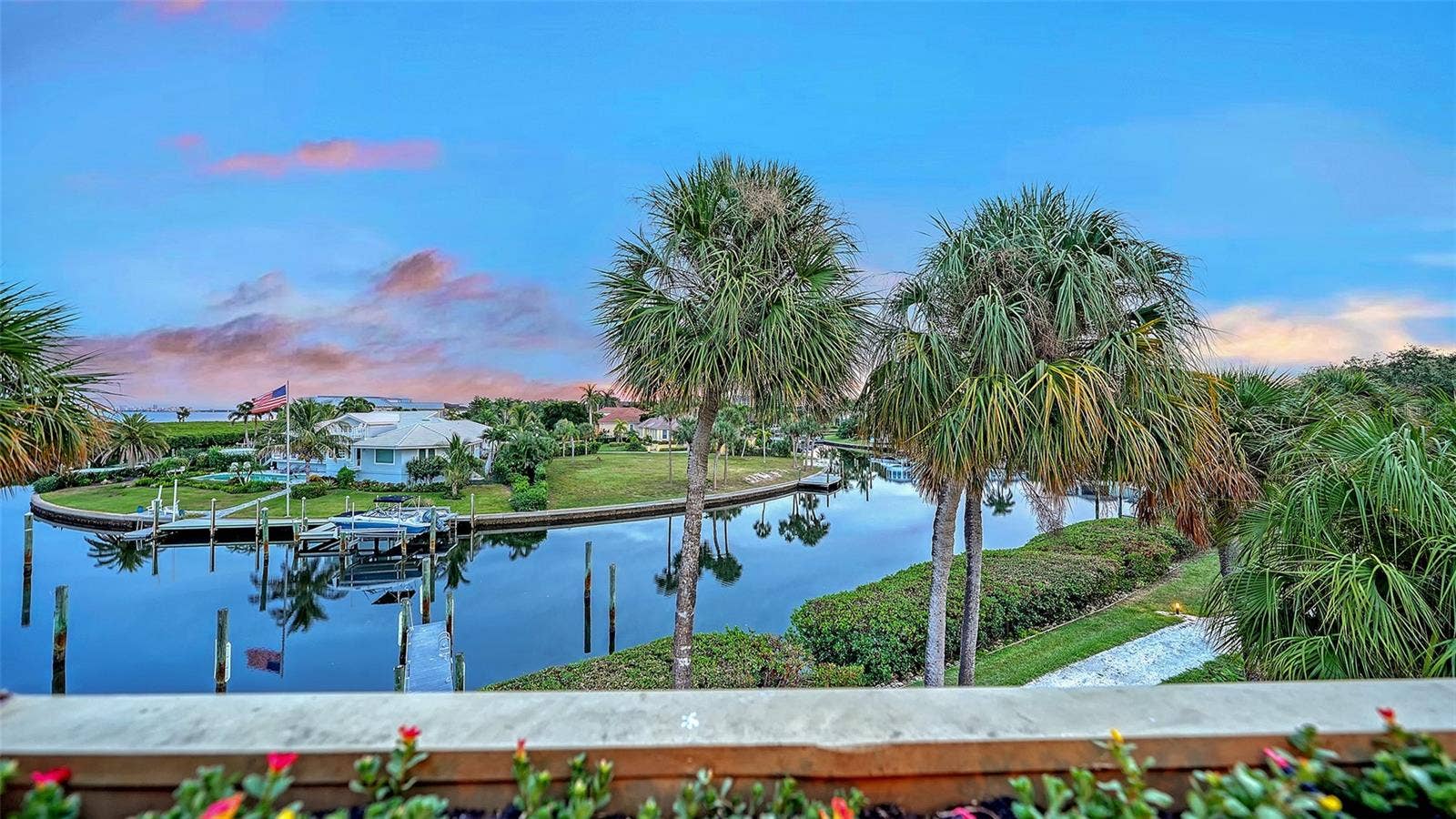 1916 HARBOURSIDE DRIVE, #804, Longboat Key, FL 34228