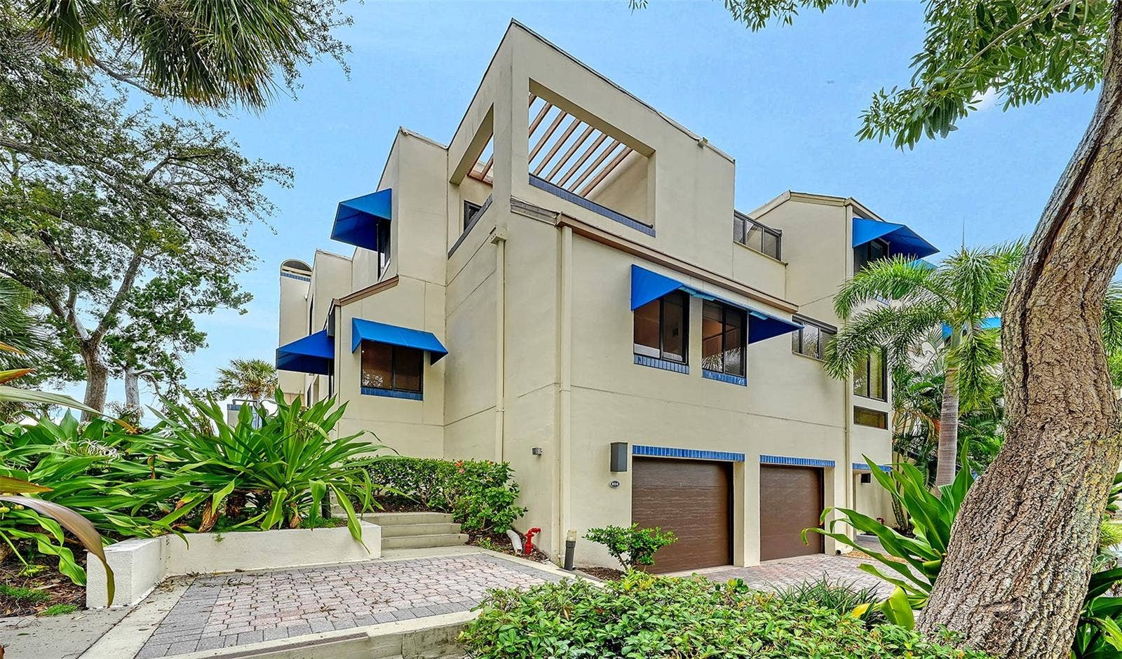 THIS END UNIT HAS IT'S OWN BOAT DOCK W/ VIEWS FOREVER !