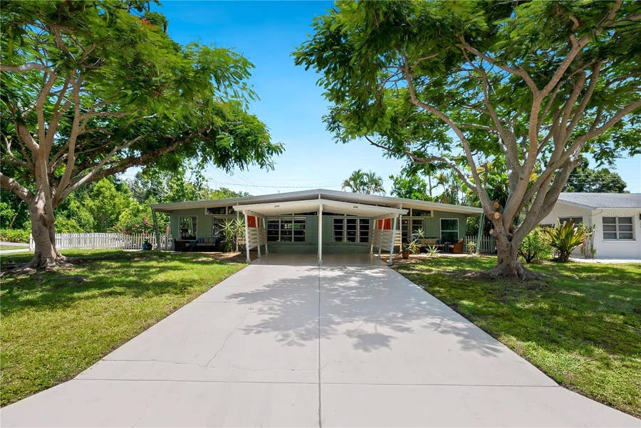 Property photo for 2003 TETLOW PLACE, Sarasota, FL