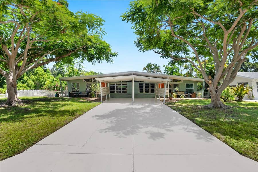Property photo for 2005 TETLOW PLACE, Sarasota, FL