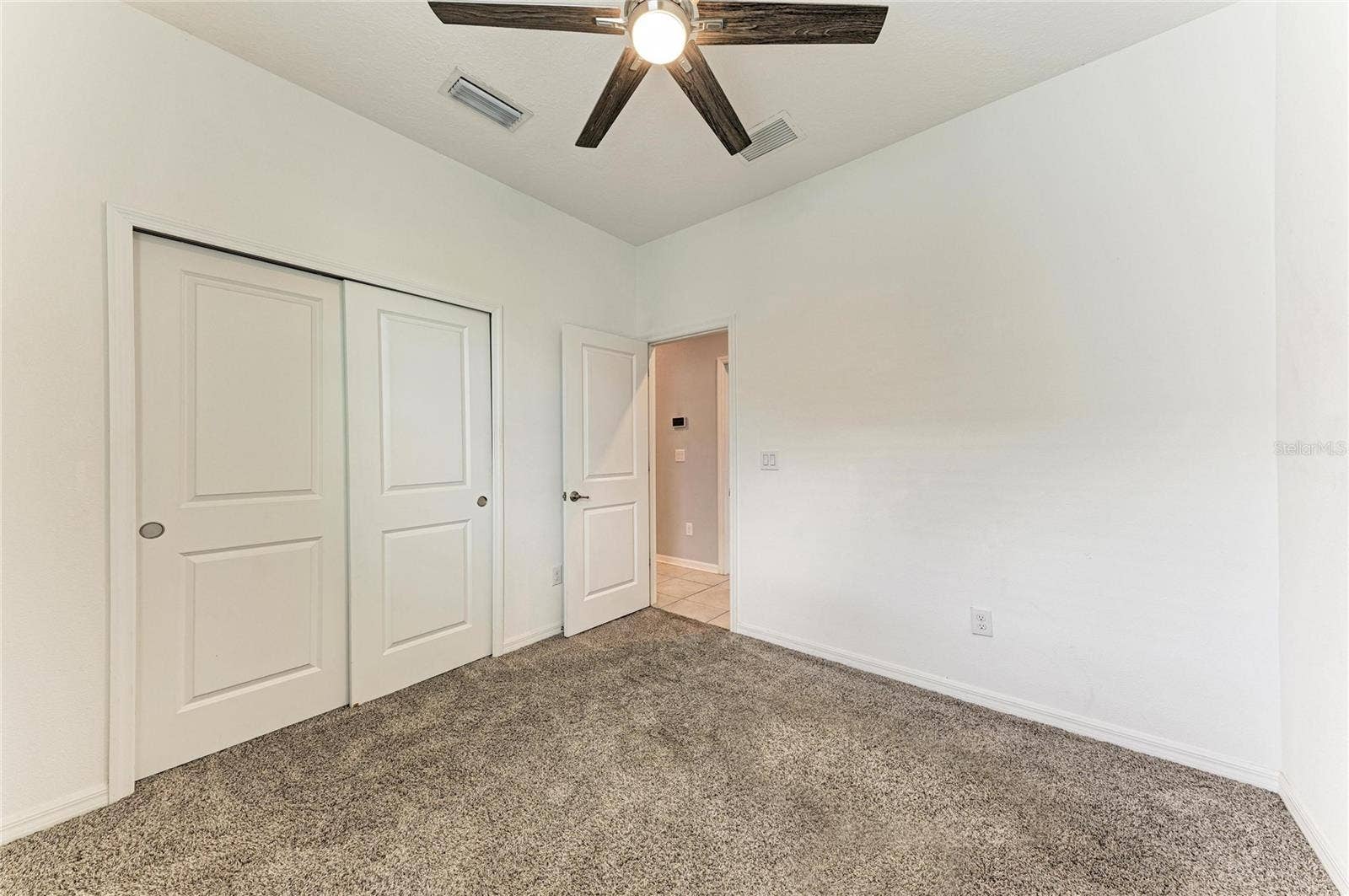 5834 BUNGALOW GROVE COURT, Palmetto, FL 34221 5834 BUNGALOW GROVE COURT, Palmetto, FL 34221