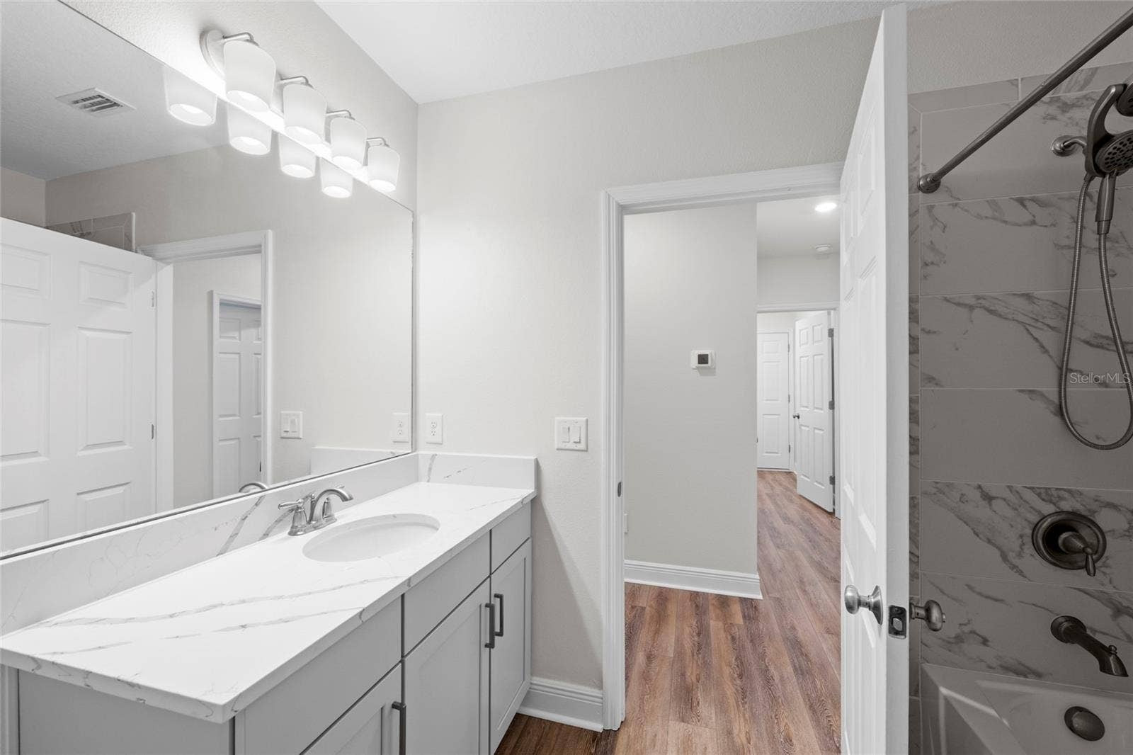5540 PATANO LOOP, Palmetto, FL 34221 Full Bathroom