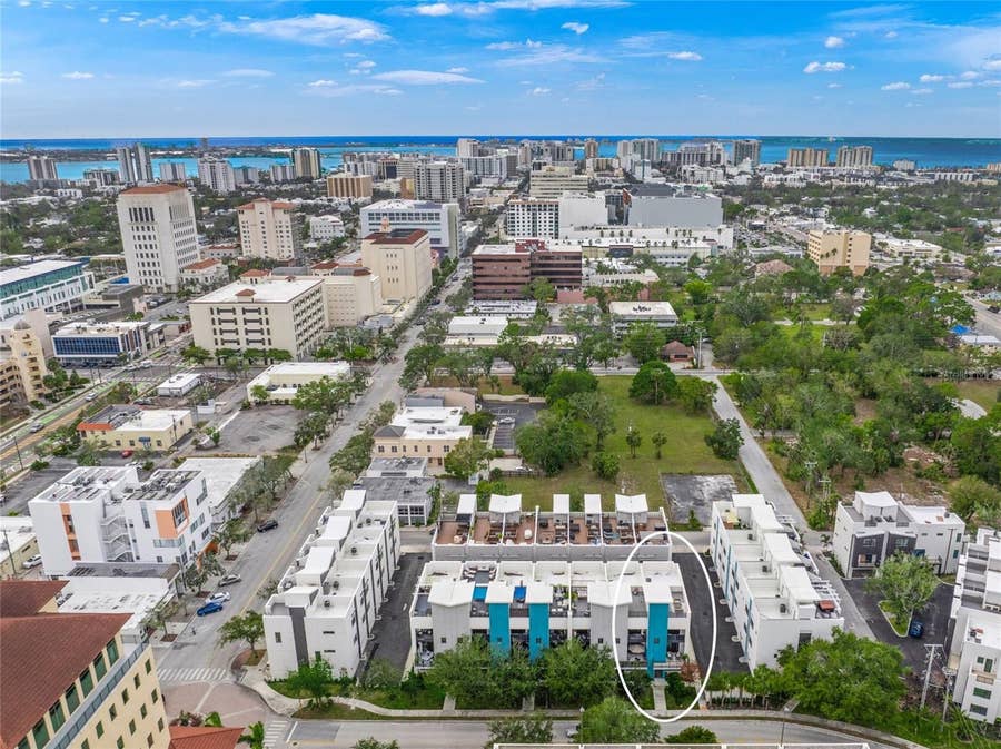 Property photo for 72 N SCHOOL AVENUE, Sarasota, FL