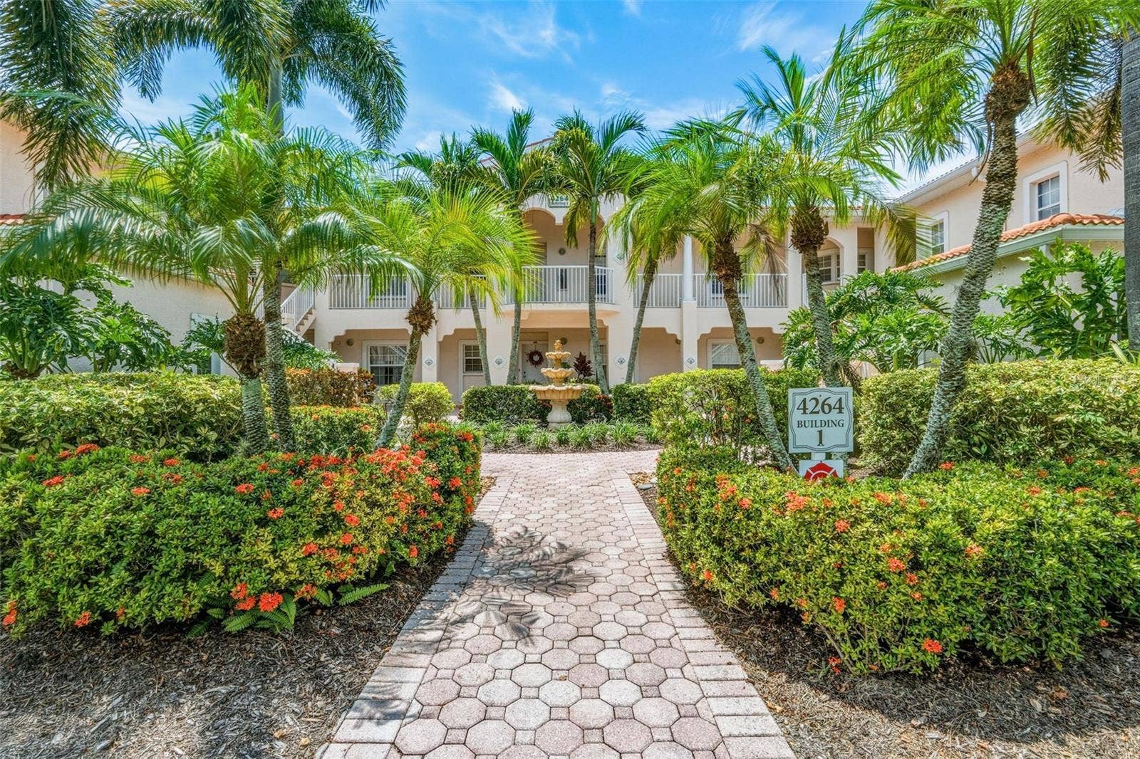 4264 CENTRAL SARASOTA PARKWAY, #117, Sarasota, FL 34238