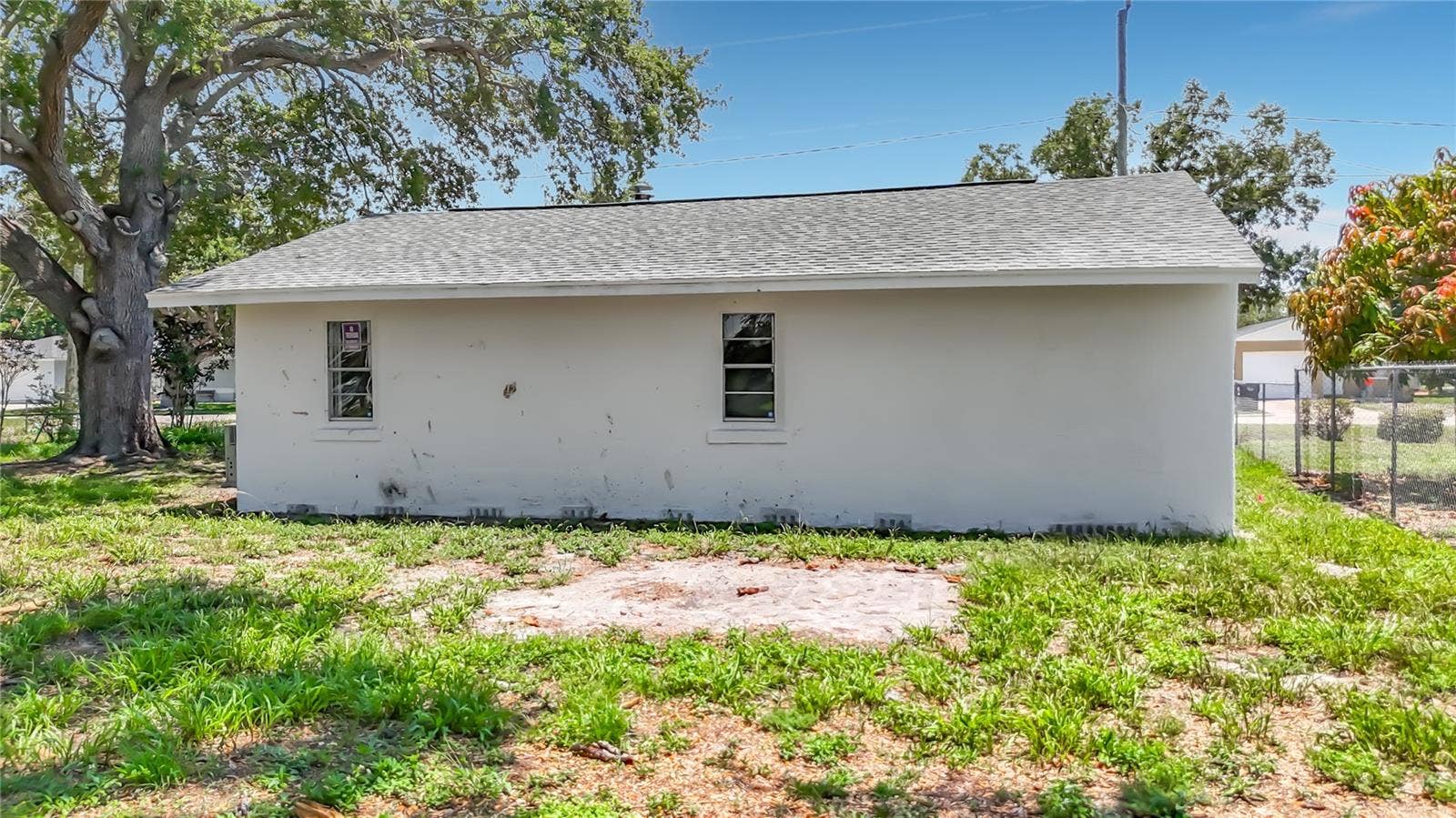 220 29TH STREET E, Palmetto, FL 34221 220 29TH STREET E, Palmetto, FL 34221