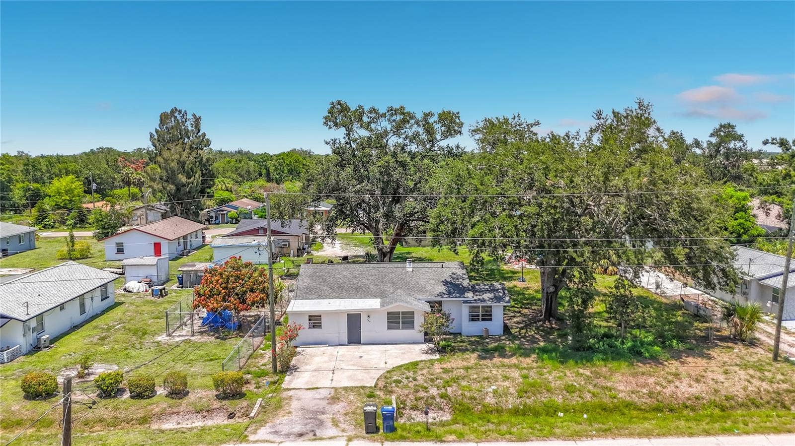 220 29TH STREET E, Palmetto, FL 34221 220 29TH STREET E, Palmetto, FL 34221