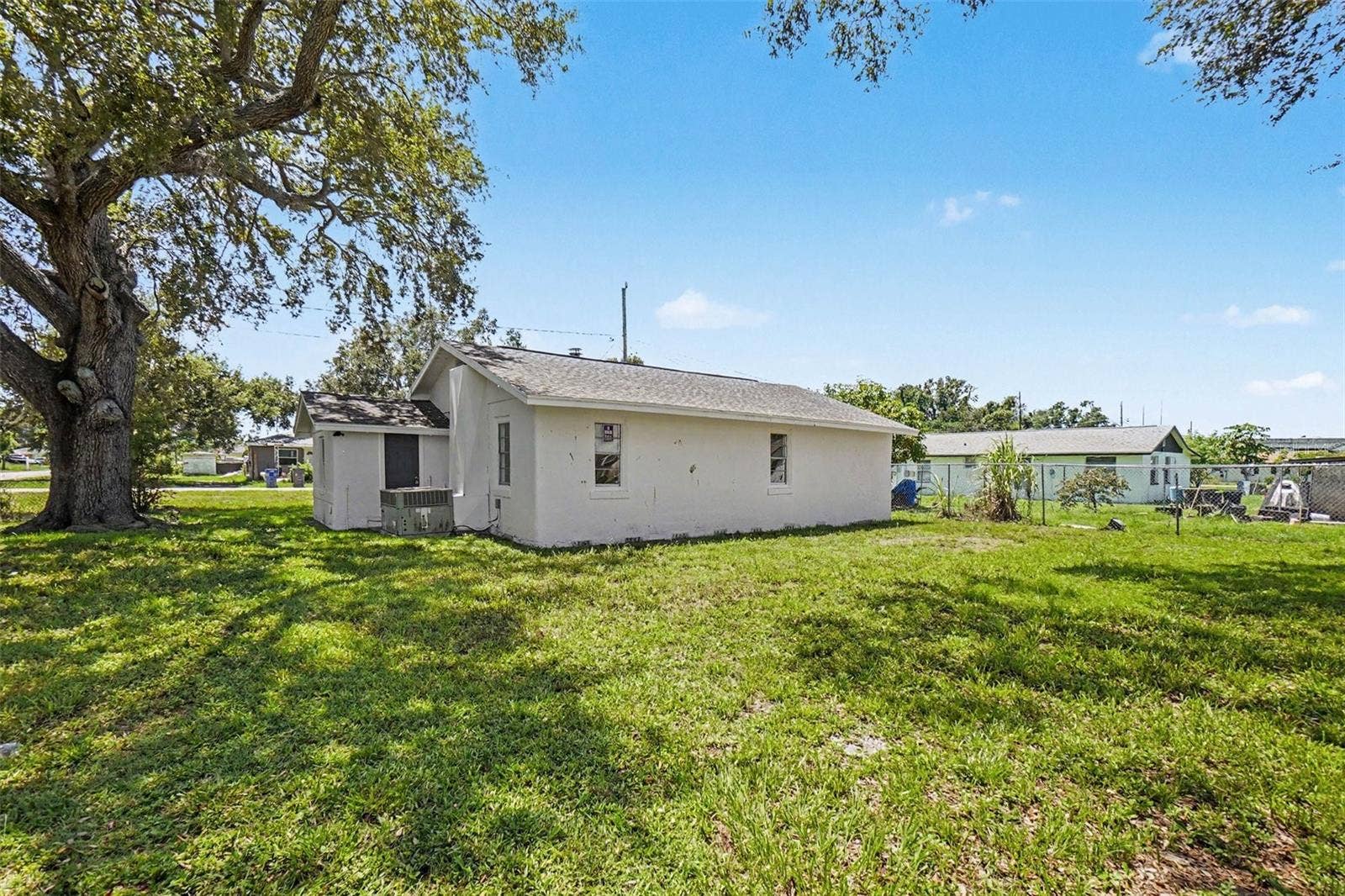 220 29TH STREET E, Palmetto, FL 34221 220 29TH STREET E, Palmetto, FL 34221
