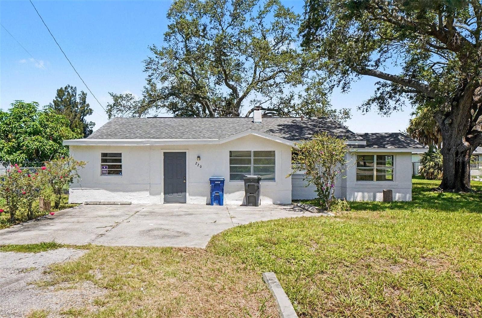 220 29TH STREET E, Palmetto, FL 34221 220 29TH STREET E, Palmetto, FL 34221
