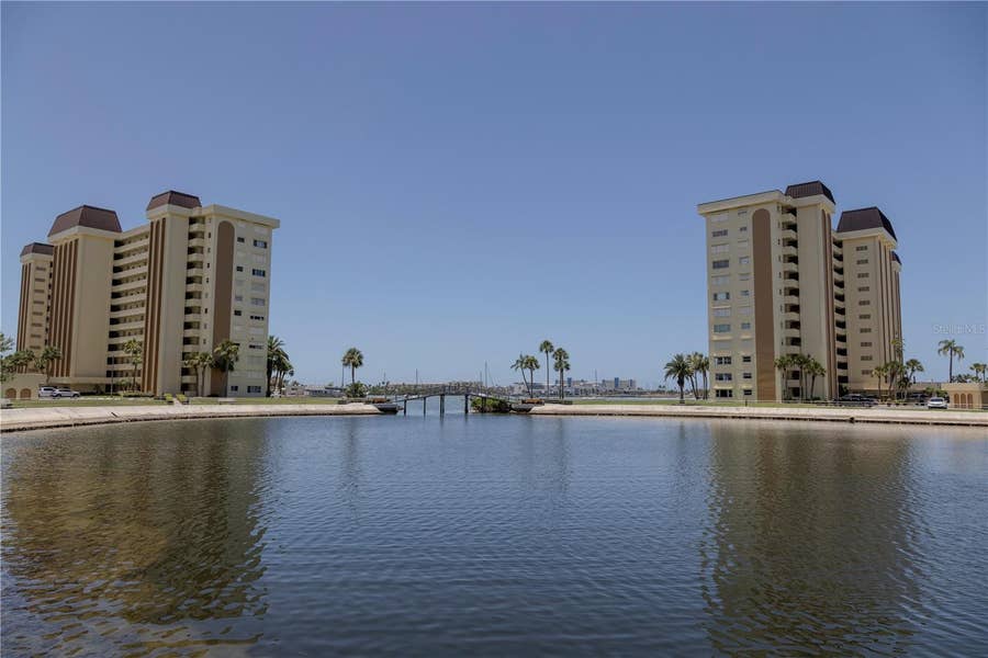 Property photo for 4525 COVE CIRCLE, #1107, St Petersburg, FL