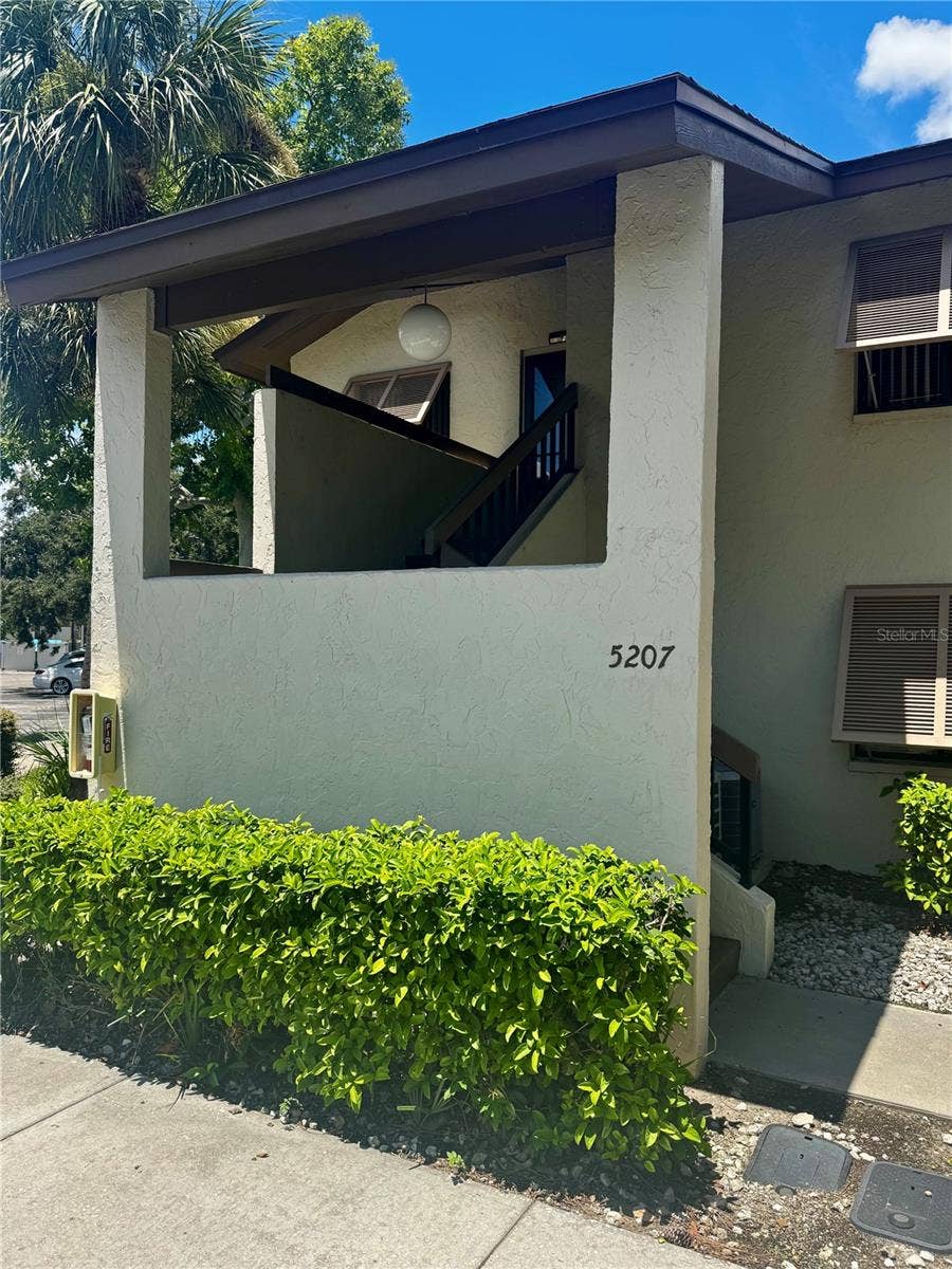Property photo for 5207 WILLOW LINKS, #34, Sarasota, FL