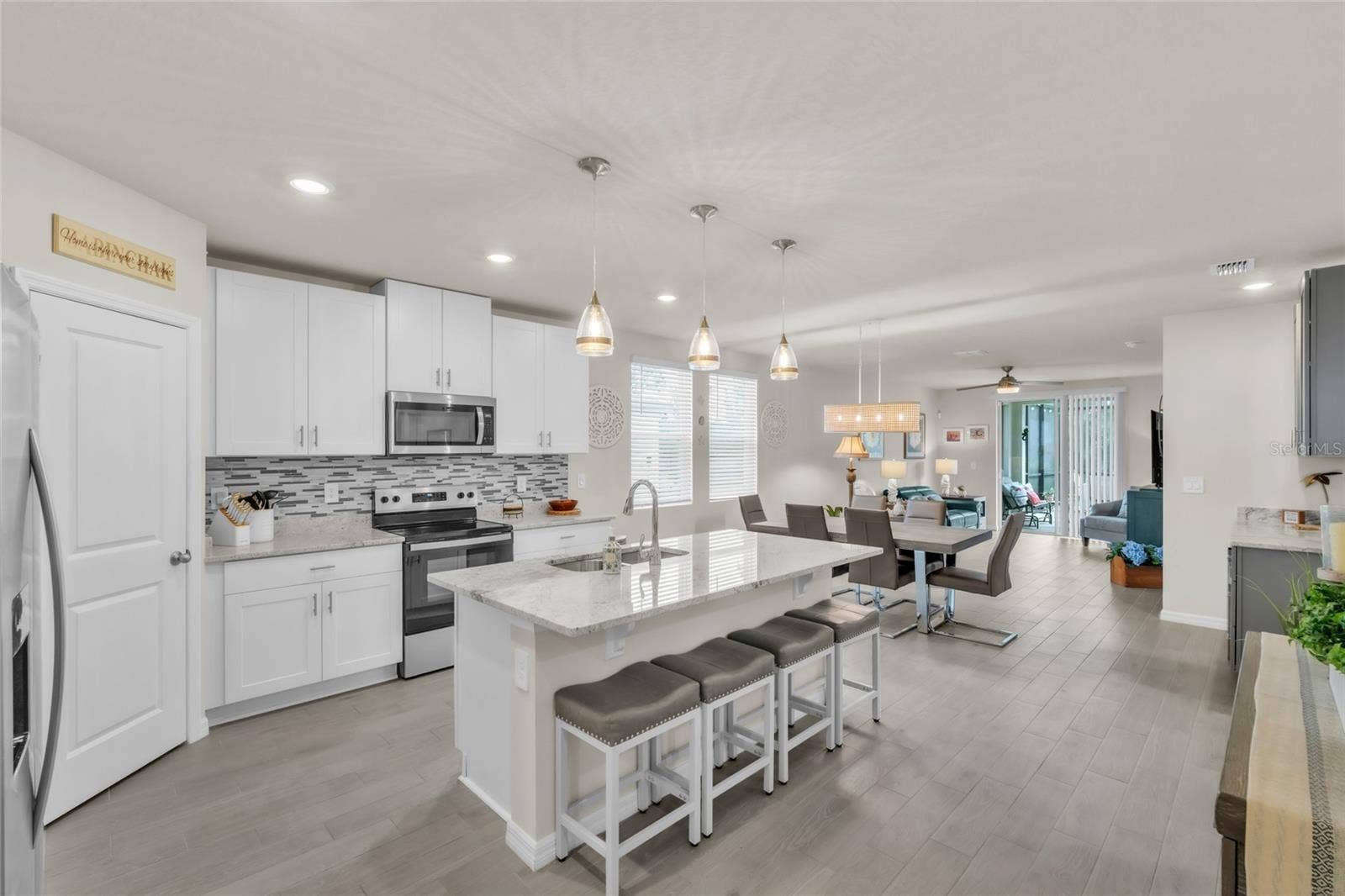 152 LAZY SHORE DRIVE, Nokomis, FL 34275 152 LAZY SHORE DRIVE, Nokomis, FL 34275
