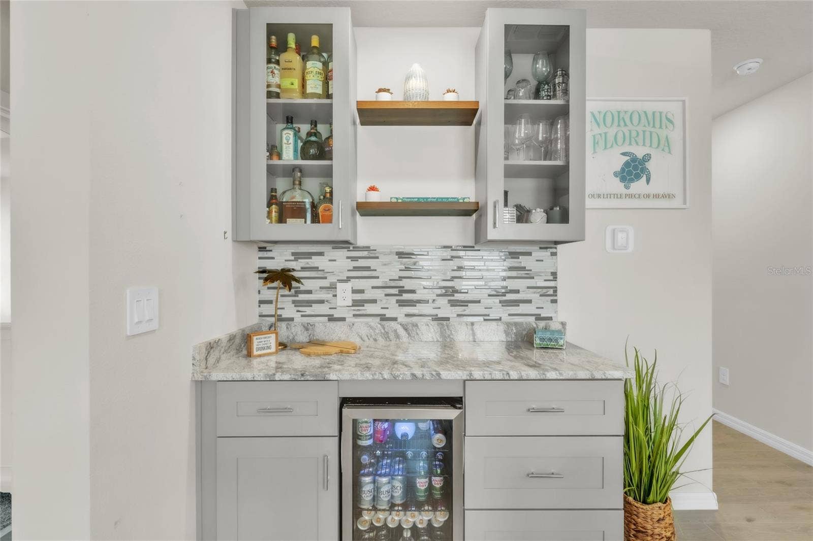 152 LAZY SHORE DRIVE, Nokomis, FL 34275 152 LAZY SHORE DRIVE, Nokomis, FL 34275