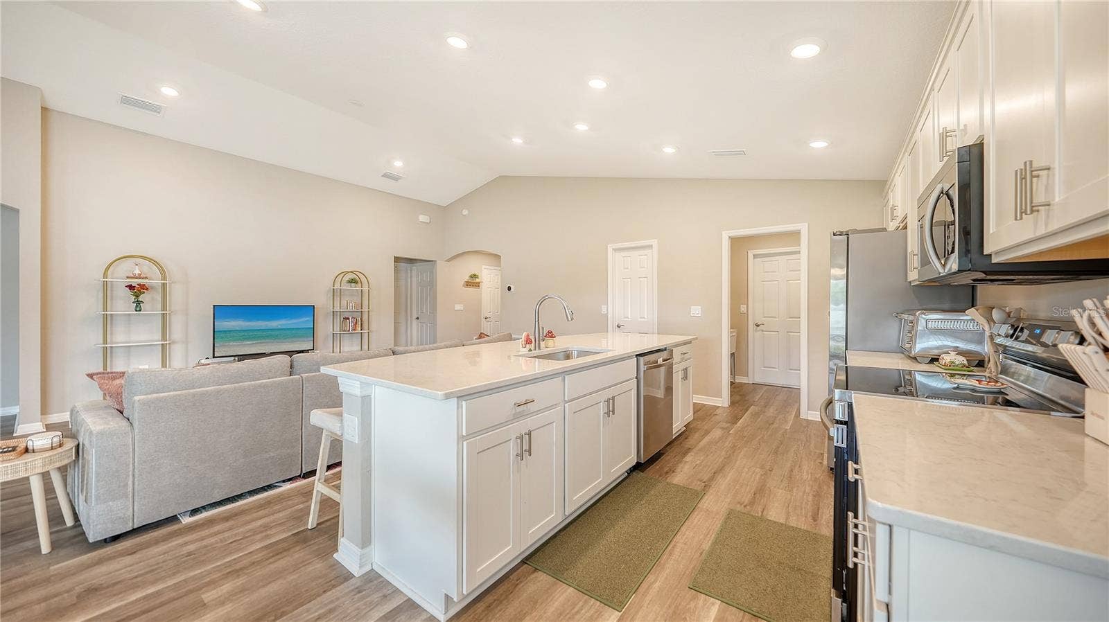 2512 58TH CIRCLE E, Palmetto, FL 34221 2512 58TH CIRCLE E, Palmetto, FL 34221