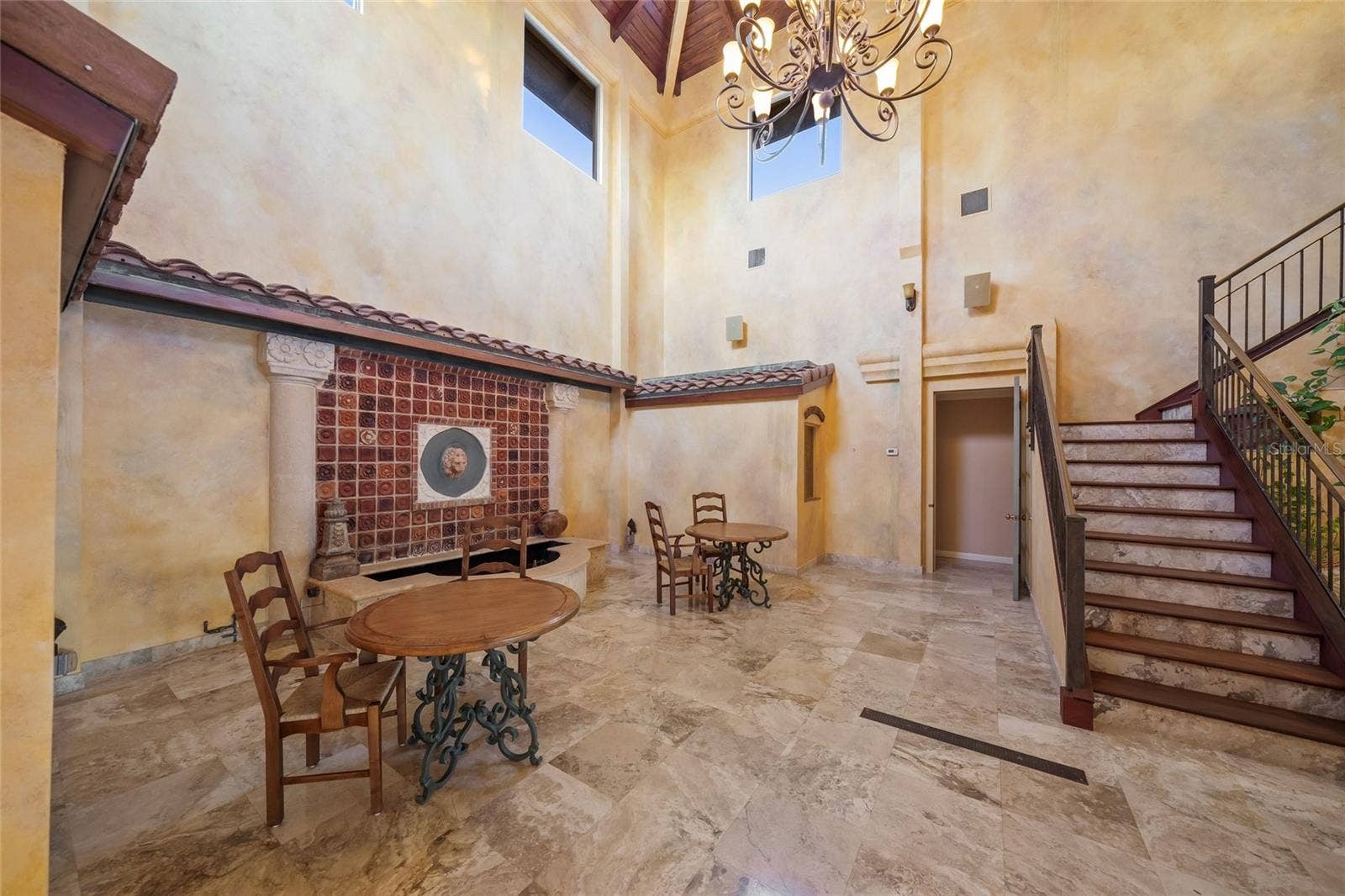 1136 N LAKE SHORE DRIVE, Sarasota, FL 34231 1136 N LAKE SHORE DRIVE, Sarasota, FL 34231