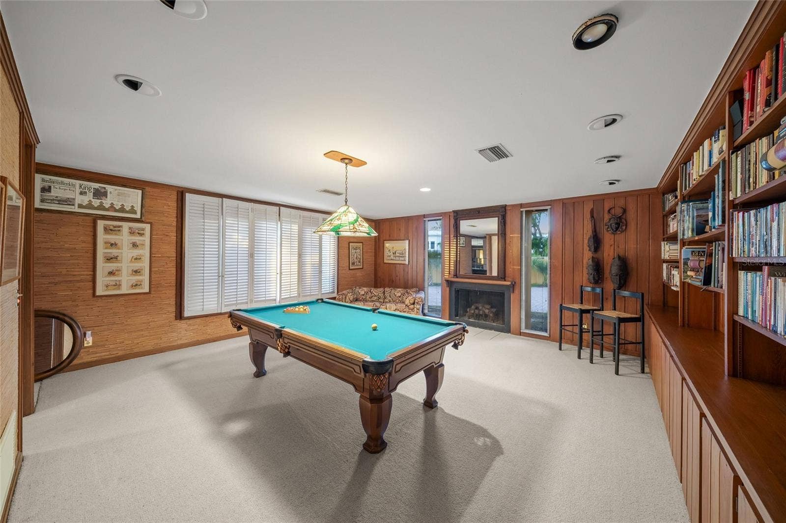 1136 N LAKE SHORE DRIVE, Sarasota, FL 34231 1136 N LAKE SHORE DRIVE, Sarasota, FL 34231