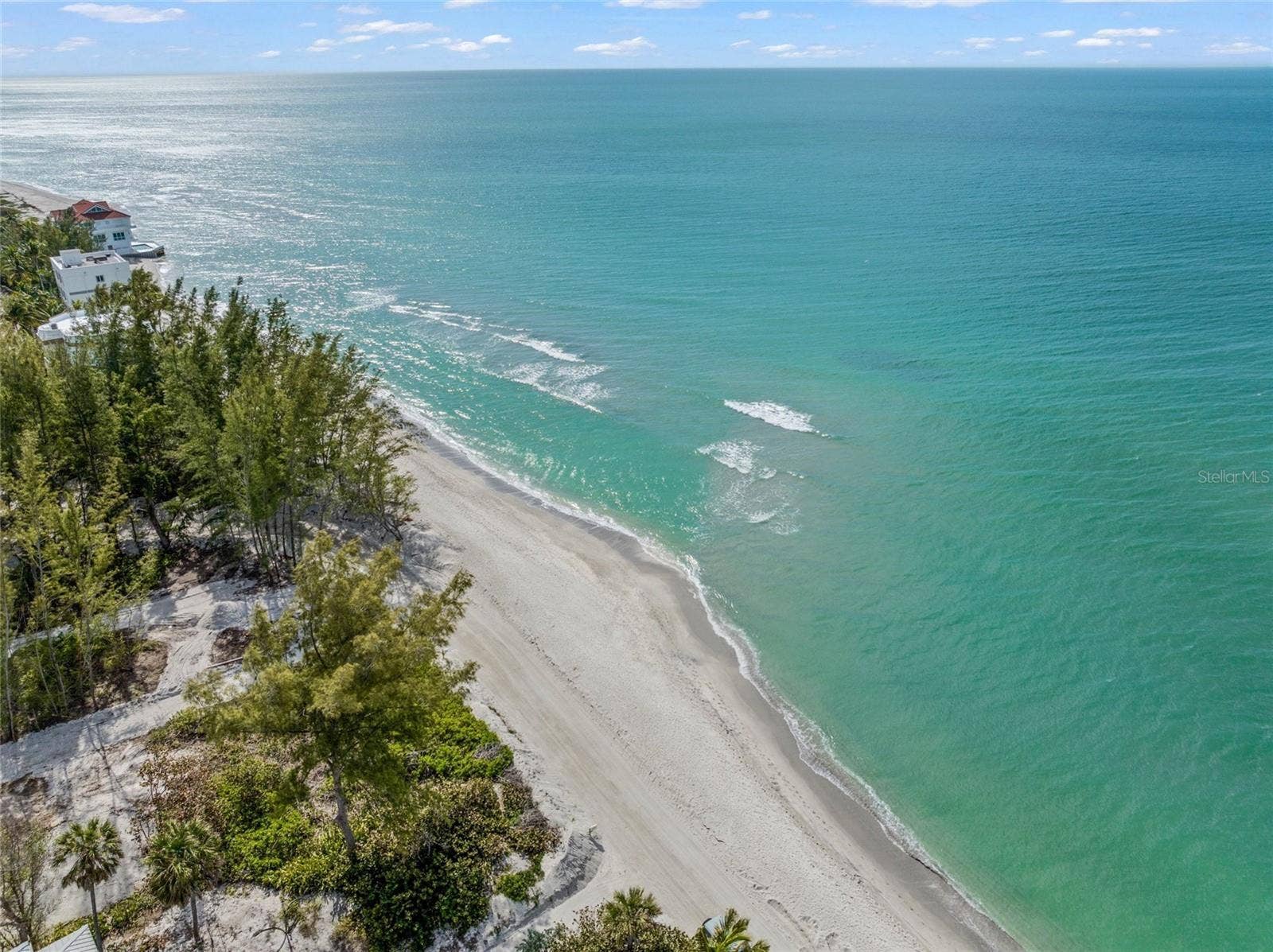 1136 N LAKE SHORE DRIVE, Sarasota, FL 34231 1136 N LAKE SHORE DRIVE, Sarasota, FL 34231