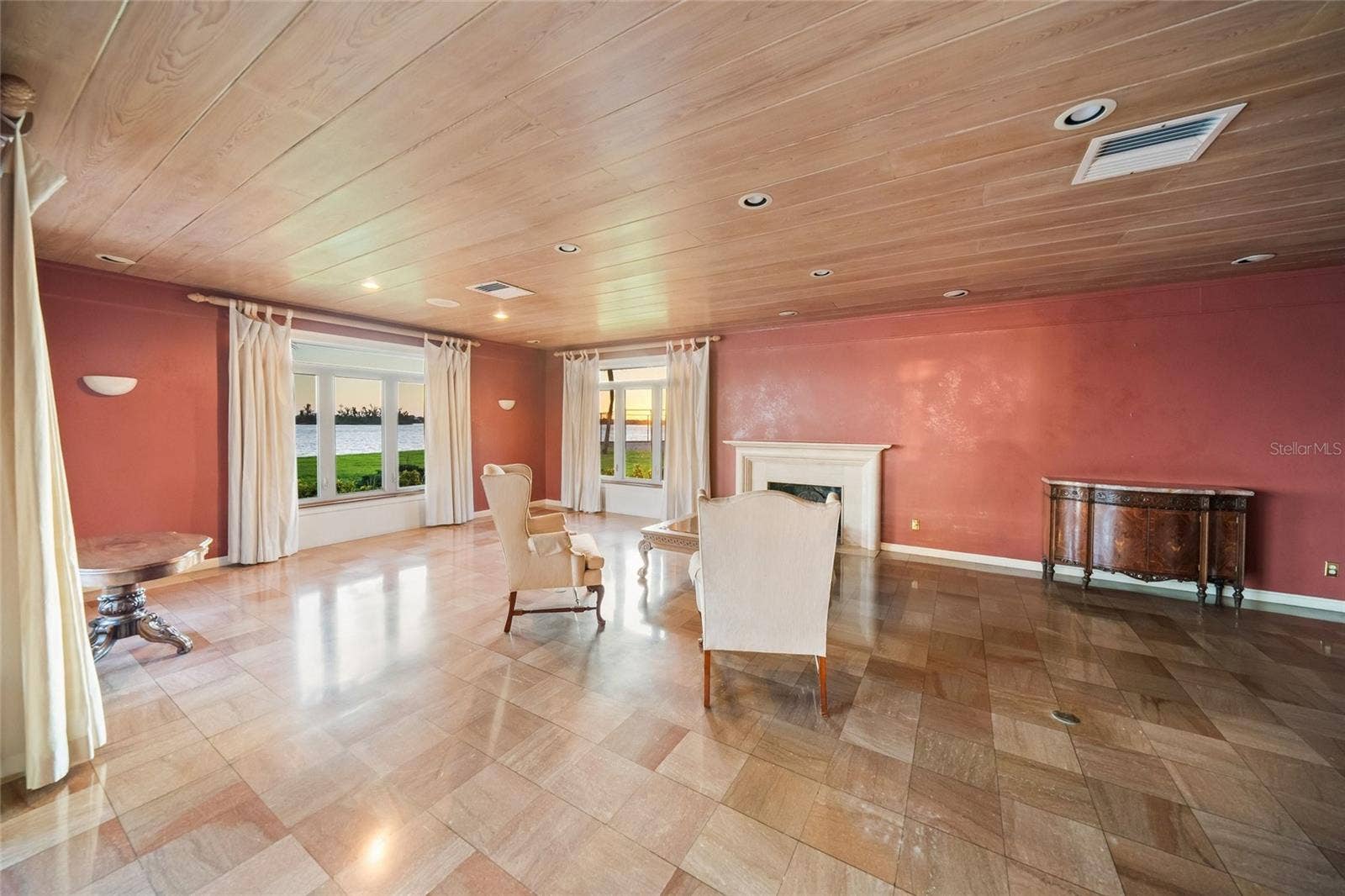 1136 N LAKE SHORE DRIVE, Sarasota, FL 34231 1136 N LAKE SHORE DRIVE, Sarasota, FL 34231