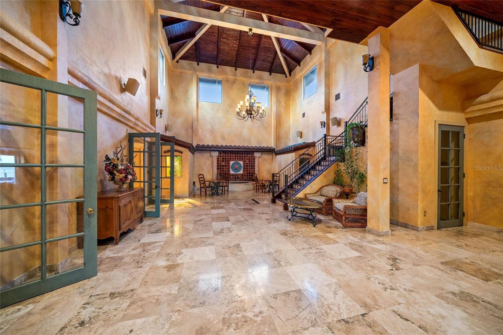 1136 N LAKE SHORE DRIVE, Sarasota, FL 34231 1136 N LAKE SHORE DRIVE, Sarasota, FL 34231