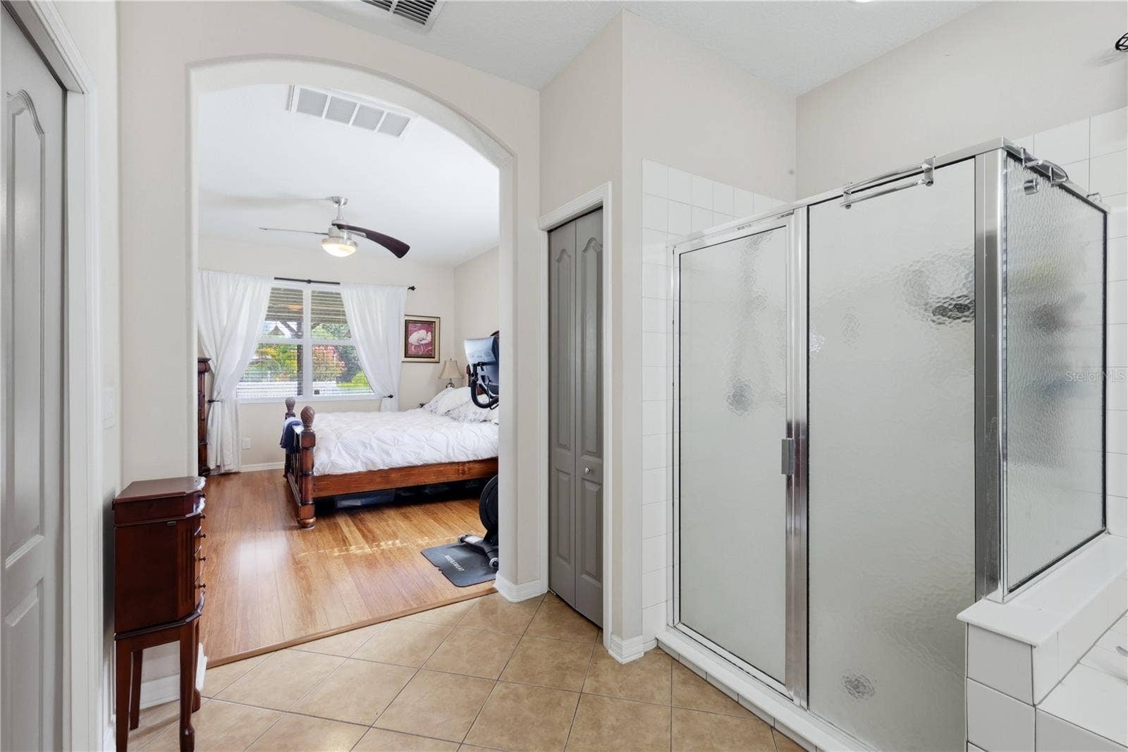 5310 72ND STREET E, Palmetto, FL 34221 Primary En-suite