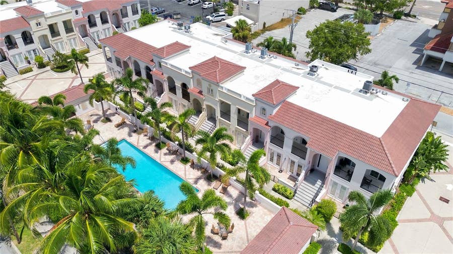 Property photo for 435 NOKOMIS AVENUE S, #312, Venice, FL