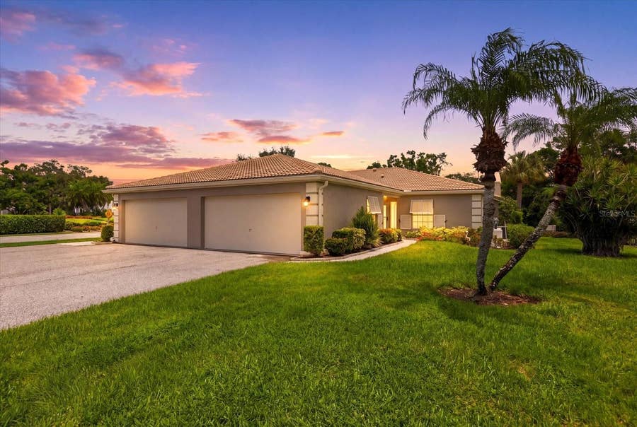 Property photo for 3252 RINGWOOD MEADOW, #81, Sarasota, FL