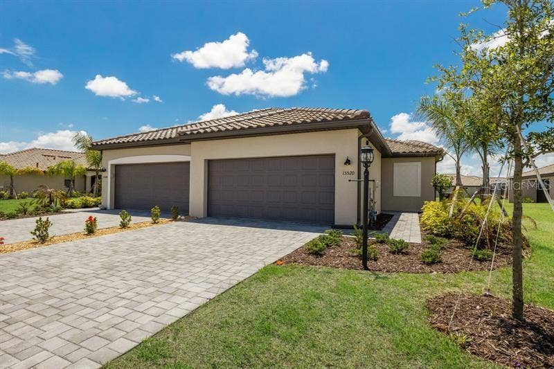Property photo for 15520 SUNNY DAY DRIVE, Bradenton, FL