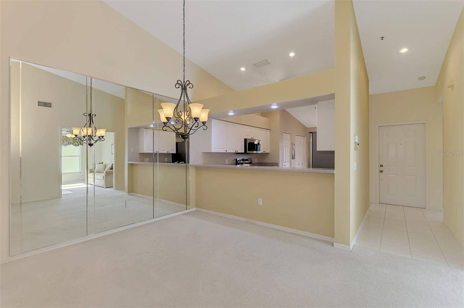 6904 DREWRYS BLUFF, #807, Bradenton, FL 34203 6904 DREWRYS BLUFF, #807, Bradenton, FL 34203