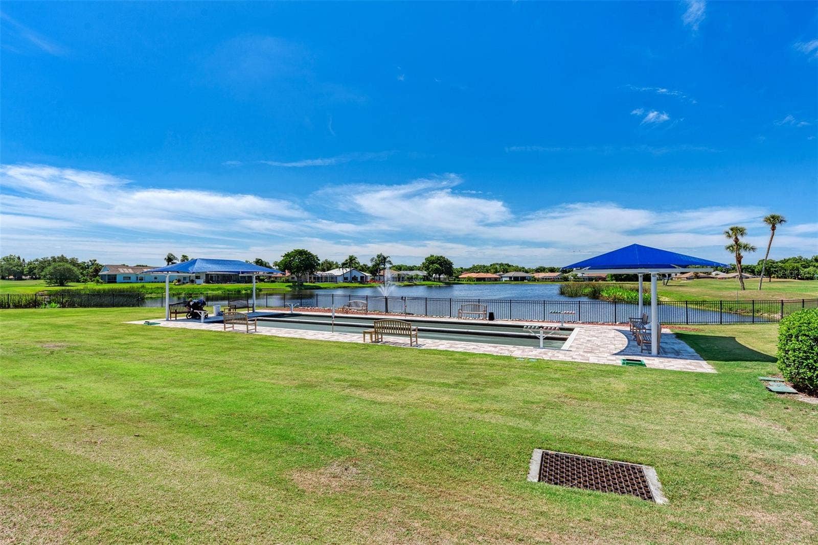 6904 DREWRYS BLUFF, #807, Bradenton, FL 34203 6904 DREWRYS BLUFF, #807, Bradenton, FL 34203