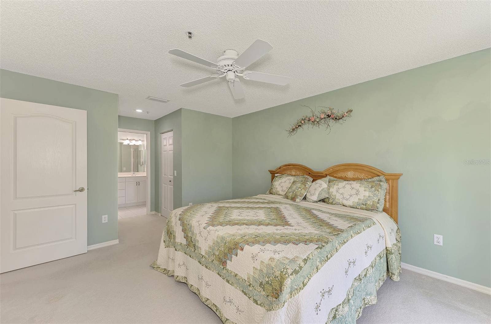 6904 DREWRYS BLUFF, #807, Bradenton, FL 34203 6904 DREWRYS BLUFF, #807, Bradenton, FL 34203