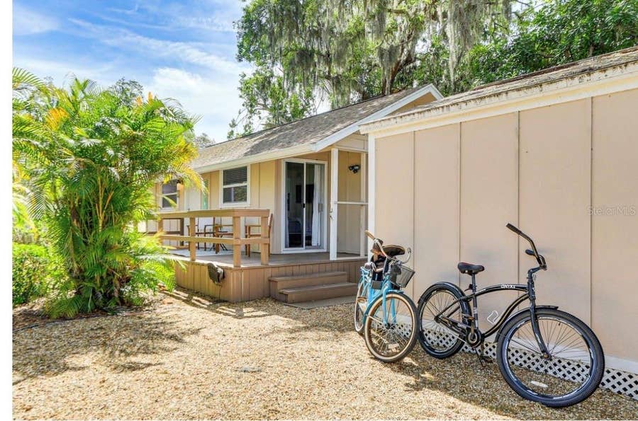 Property photo for 1832 B WORRINGTON ST STREET, Sarasota, FL