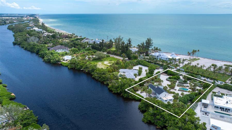 Property photo for 7665 SANDERLING ROAD, Sarasota, FL