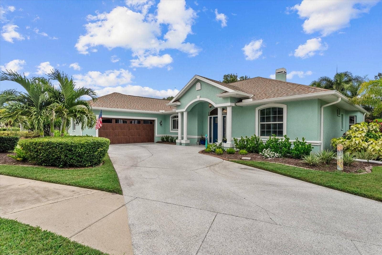 2166 SONOMA DRIVE E, Nokomis, FL 34275