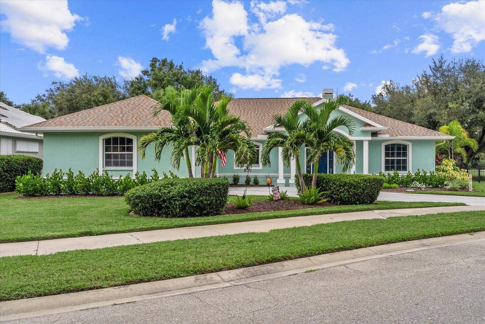 2166 SONOMA DRIVE E, Nokomis, FL 34275
